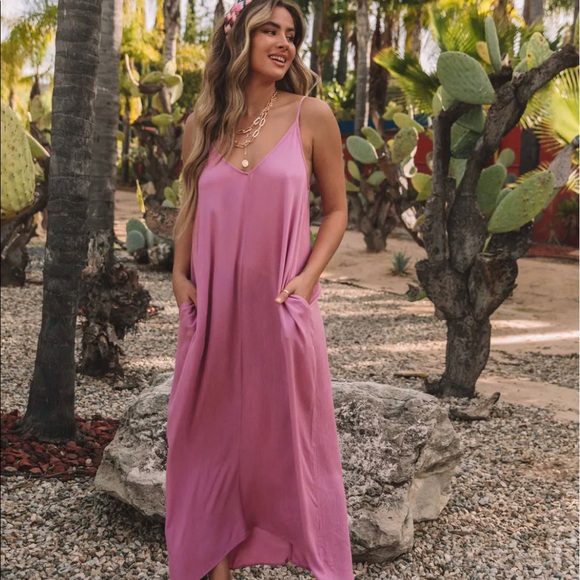 VICI OLIVIAN POCKETED MAXI DRESS ~ Mauve Tie dye S/M - Picture 3 of 7